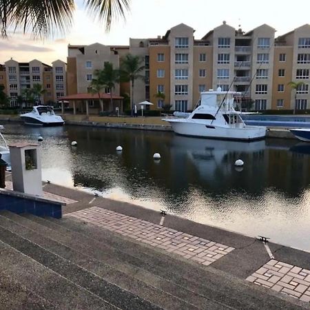 Rental In Marina Del Rey Lecherias Puerto La Cru Barcellona Esterno foto